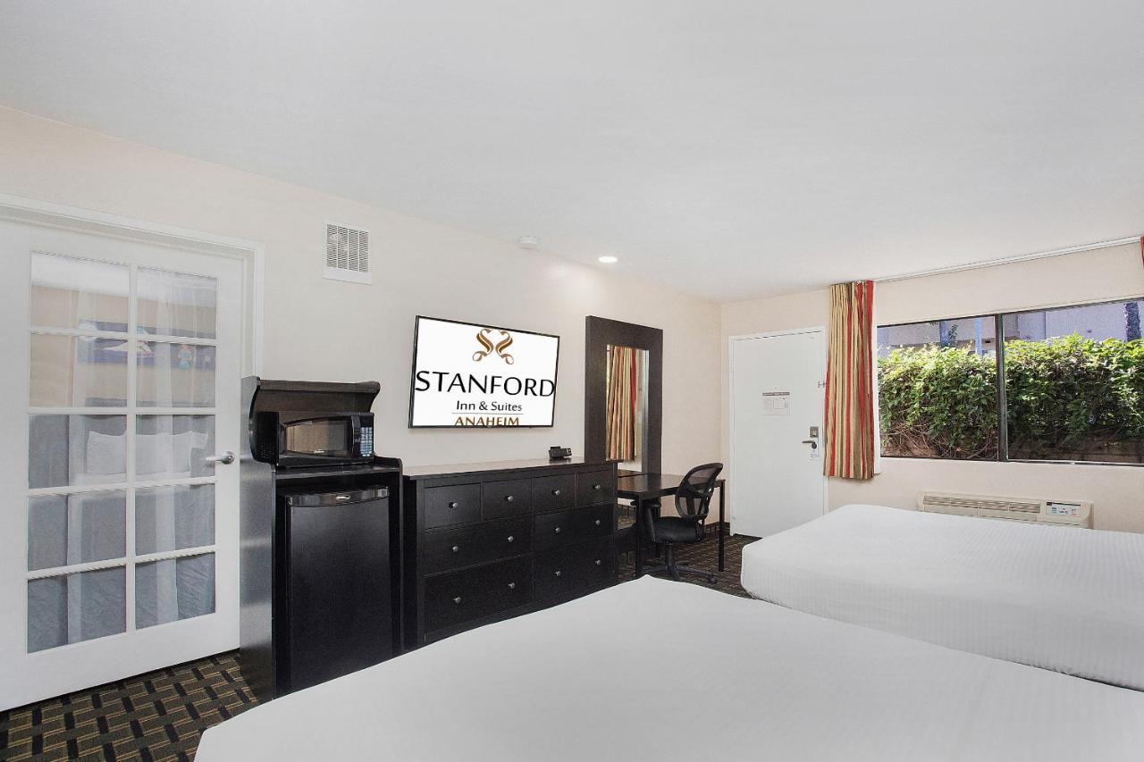 Stanford Inn & Suites Anaheim Exterior foto